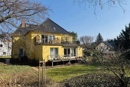 Wohnung zum Kaufen in Halle (Saale)-Dölau 555.000,00 € 159 m²