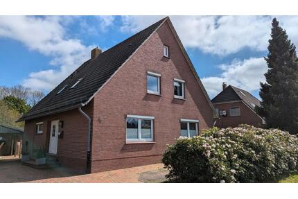 Provisionsfrei! Großes Einfamilienhaus mit Eigentumsgrundstück - Emden
