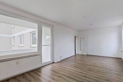 Geräumige 2-Zimmer-Wohnung mit BALKON - Göttingen Grone