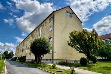 Wohnung zum Kaufen in Großenhain 33.000,00 € 34.1 m²