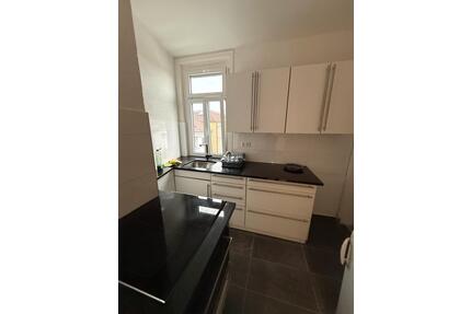 WG Zimmer in Bad Cannstatt - 600,00&nbsp;EUR Kaltmiete, ca.&nbsp; 120,00&nbsp;m&sup2; in Stuttgart (PLZ: 70437) Mühlhausen