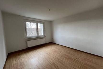Aktion!!befristet!! Super. helle, moderne 3 Zimmer-Wohnung, Einbauküche gegen Aufpreis möglich.. sofort einzugsfertig - Zwickau Marienthal