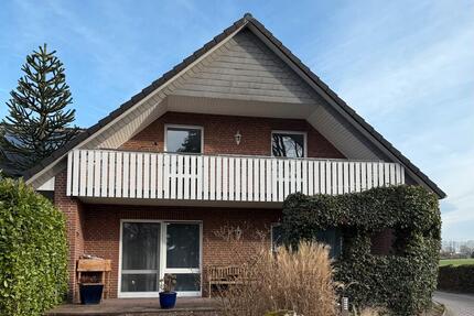 Haushälfte in Düshorn. 3,5 Zimmer mit Terrasse und Balkon - Walsrode