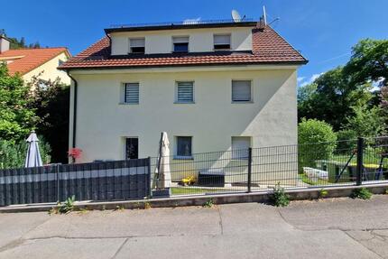 Schöne, gut geschnittene 3-Zimmer-Wohnung in Halbhöhenlage Calw z