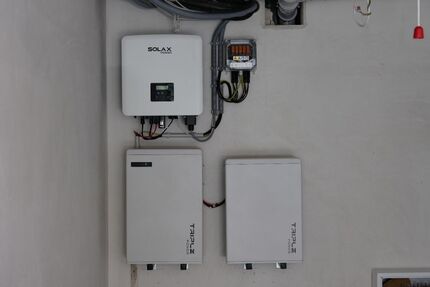 Provisionsfrei* Eckhaus EFH Endhaus mit PV 10,4 KW+Garage 140m zum Rheinufer Energiebedarf 22,4 kWhm2a - Duisburg