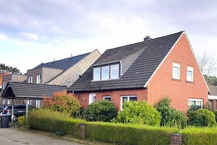 Solides 1-2 Familienhaus in Heukampstannen: Attraktives Eigentumsgrundstück 430m² mit 2 Wohneinheiten und insgesamt 137m² Wohnfläche. - Lingen (Ems)