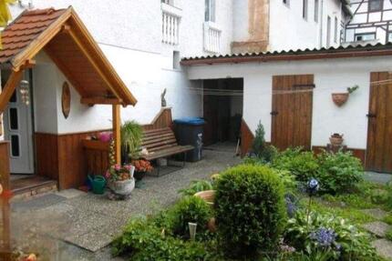 Rendite-Chance in Triptis! Wohn- & Geschäftshaus - neue Heizungen