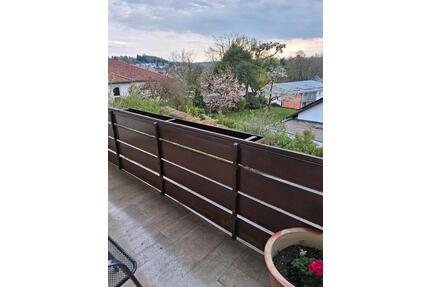 grosszuegige DG-Whg in Hennenbach - Ansbach