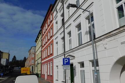 Helle 4-Raum-Wohnung mit EBK in der Feldstadt - Schwerin