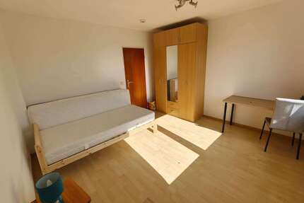 WG-Zimmer in Halstenbek 830,00 € 14 m²