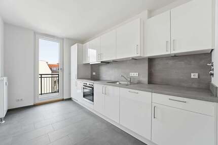 Wohnung zum Mieten in Berlin 1.543,36 € 96.46 m²