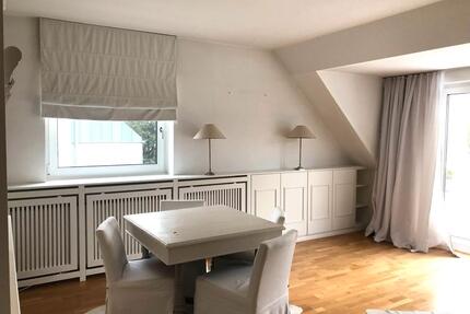 Maisonette in Düsseldorf-Wittlaer | Studio, Balkon, TG