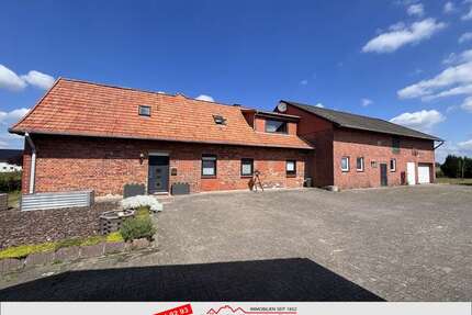Haus zum Kaufen in Borstel 375.000,00 € 339 m²