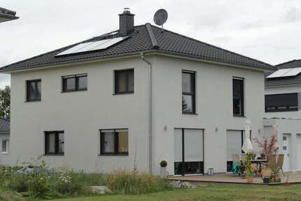 Haus zum Kaufen in Taucha 679.750,00 € 153 m²