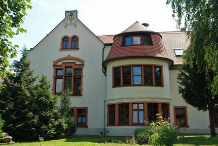 O130W5: Große 3-Raum-Wohnung in alter Dorfvilla - Eisleben (Lutherstadt)