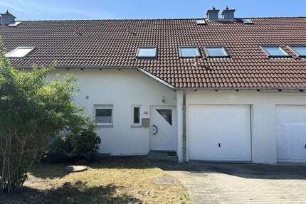 Haus zum Kaufen in Sachsen-Anhalt - Schkopau 240.000,00 € 112 m²