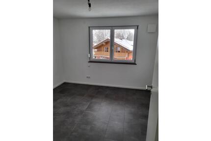 Wohnung zu vermieten - 1.100,00&nbsp;EUR Kaltmiete, ca.&nbsp; 88,00&nbsp;m&sup2; in Rückholz (PLZ: 87494)