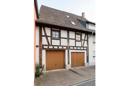 Projektgrundstück mit 2 Mehrfamilienhäusern in Konstanz