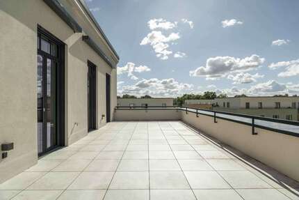 Wohnung zum Mieten in Potsdam 2.300,00 € 135 m²