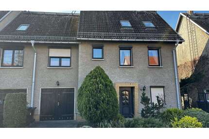 Haus zum Mieten in Brandenburg 1.450,00 € 163 m²
