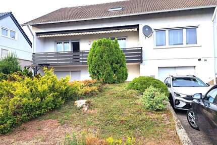 Haus zum Kaufen in Heusweiler 350.000,00 € 230 m²