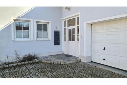 Sonnige Erdgeschosswohnung - 840,00&nbsp;EUR Kaltmiete, ca.&nbsp; 105,00&nbsp;m&sup2; in Röhrnbach (PLZ: 94133)