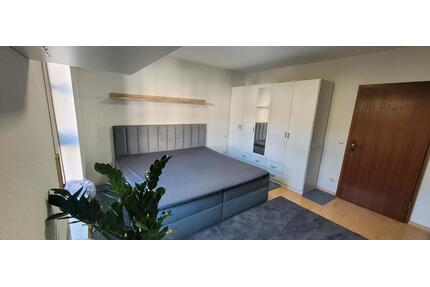 WG-Geeignete 2 Zimmer-Wohnung direkt an Uni & Tram (möbliert) - Augsburg Antonsviertel