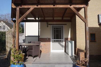 Helle Erdgeschosswohnung mit separatem Eingang in zentraler Lage - Rastede