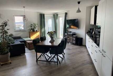 Wohnung zum Mieten in Fuchstal b Landsberg a Lech 975,00 € 93 m²