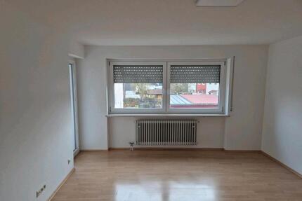 Wohnung zu vermieten - 700,00&nbsp;EUR Kaltmiete, ca.&nbsp; 65,00&nbsp;m&sup2; in Tittmoning (PLZ: 84529)