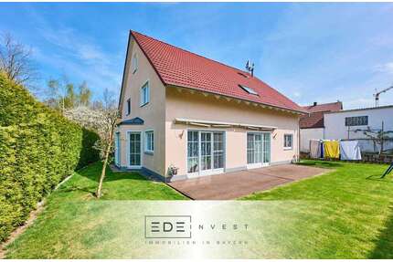 Haus zum Kaufen in Aichach 860.000,00 € 195.74 m²