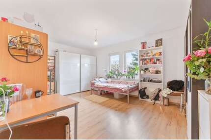 Wohnung zum Kaufen in Waiblingen 299.500,00 € 77.95 m²