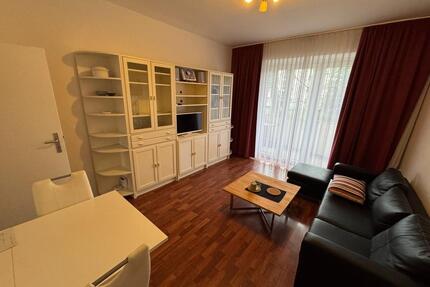 2-Zi-Whg +2 Balkonen - Sonntag um 17.00 Besichtigung- 1.300€ Warm - Berlin Spandau