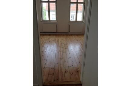 sehr hübsche, ruhige, helle und gut geschnittene 1-Zimmer Wohnung - Zehdenick