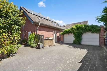 Haus zum Kaufen in Mönchengladbach Rheindahlen 490.000,00 € 145.25 m² - Mönchengladbach / Rheindahlen