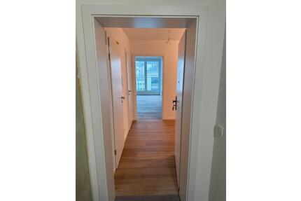 Zentrale, moderne 4-Zimmer-Wohnung - Düsseldorf Stadtmitte