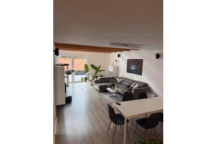 Große Wohnung 160m2 mit großer Terrasse in der Stadt - Königslutter am Elm
