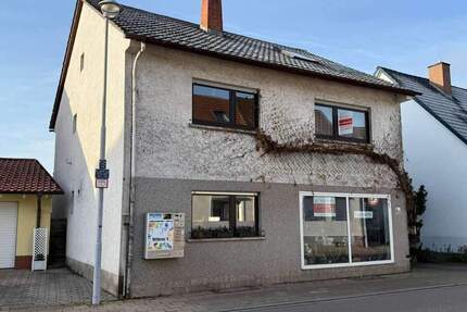 1-2 Familienhaus mit Garten, Garage & Gewerbe - ideal für Käufer mit Sanierungsbereitschaft - St. Leon-Rot