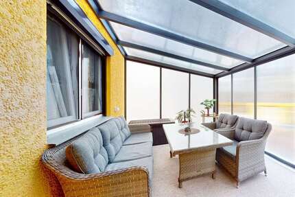 Haus zum Kaufen in Altlandsberg 380.000,00 € 104 m²
