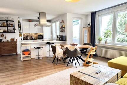 Stilvolle 4-Zimmer-Wohnung im 2. Obergeschoss - nahezu kernsaniert & modern geschnitten - Neuss Furth-Mitte