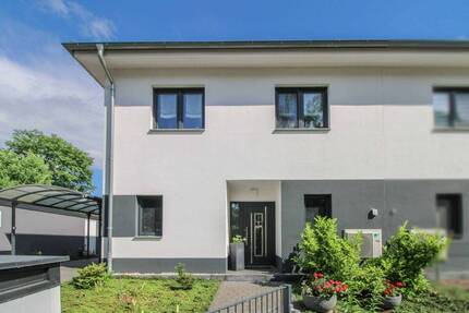 -Komfort pur- Neuwertige Doppelhaushälte mit gehobener Ausstattung - Muldestausee Muldenstein