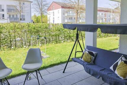 Familienfreundliche 4-Zimmer-Gartenwohnung mit edler Ausstattung und großem Privatgarten - Augsburg Göggingen