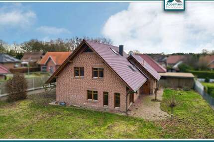 Haus zum Kaufen in Lähden 270.000,00 € 207 m²