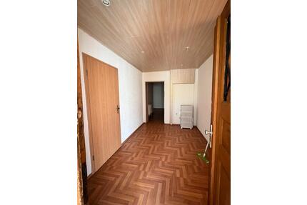 Wohnung in eibelshausen - 700,00&nbsp;EUR Kaltmiete, ca.&nbsp; 100,00&nbsp;m&sup2; in Eschenburg (PLZ: 35713)