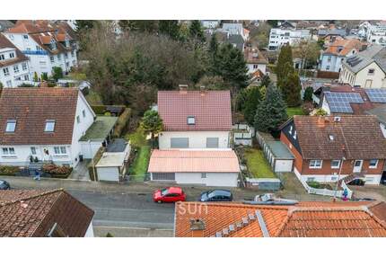 RARITÄT IN BESTLAGE: Freistehendes EFH mit großem Entwicklungsspielraum - Friedrichsdorf