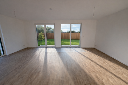 Haus zum Mieten in Zossen 1.699,00 € 125.43 m²