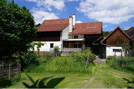 Haus zum Kaufen in Lörrach-Hauingen 524.000,00 € 144 m²