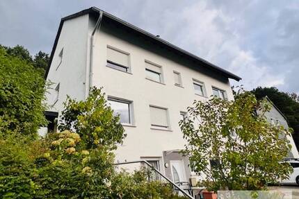 Mehrfamilienhaus mit Potential an idyllischer Waldrandlage von Wickede-Echthausen zu verkaufen!