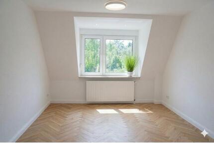 Helle 2-Zimmer-Wohnung in Graß - mit Balkon und Blick ins Grüne. - Regensburg Galgenberg