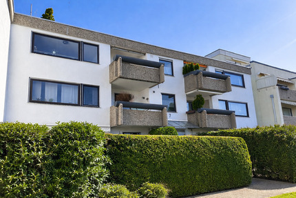 Top renovierte 4-Zimmerwohnung mit Balkon, sonniger Terrasse und Garten in bevorzugter Lage - Filderstadt Bernhausen